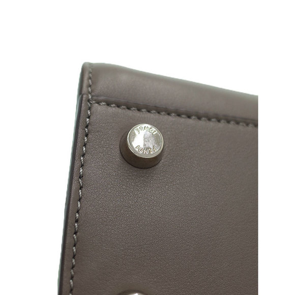 Fendi 2WAY Iconic Peekaboo Essential Bag - Picture 5 of 9